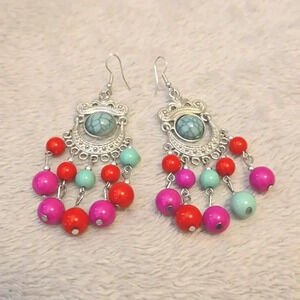 #421 Cut bead earring